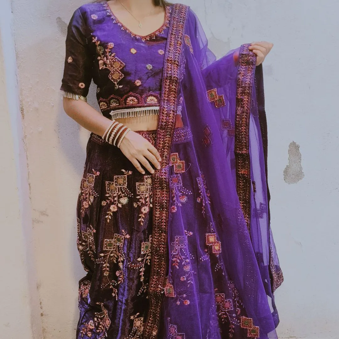 Trending wine colour choli — 3