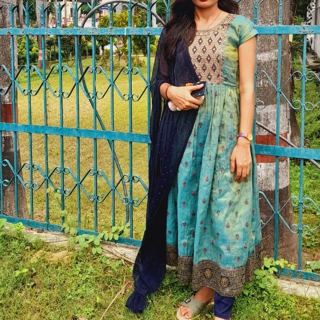 Anarkali kurta set