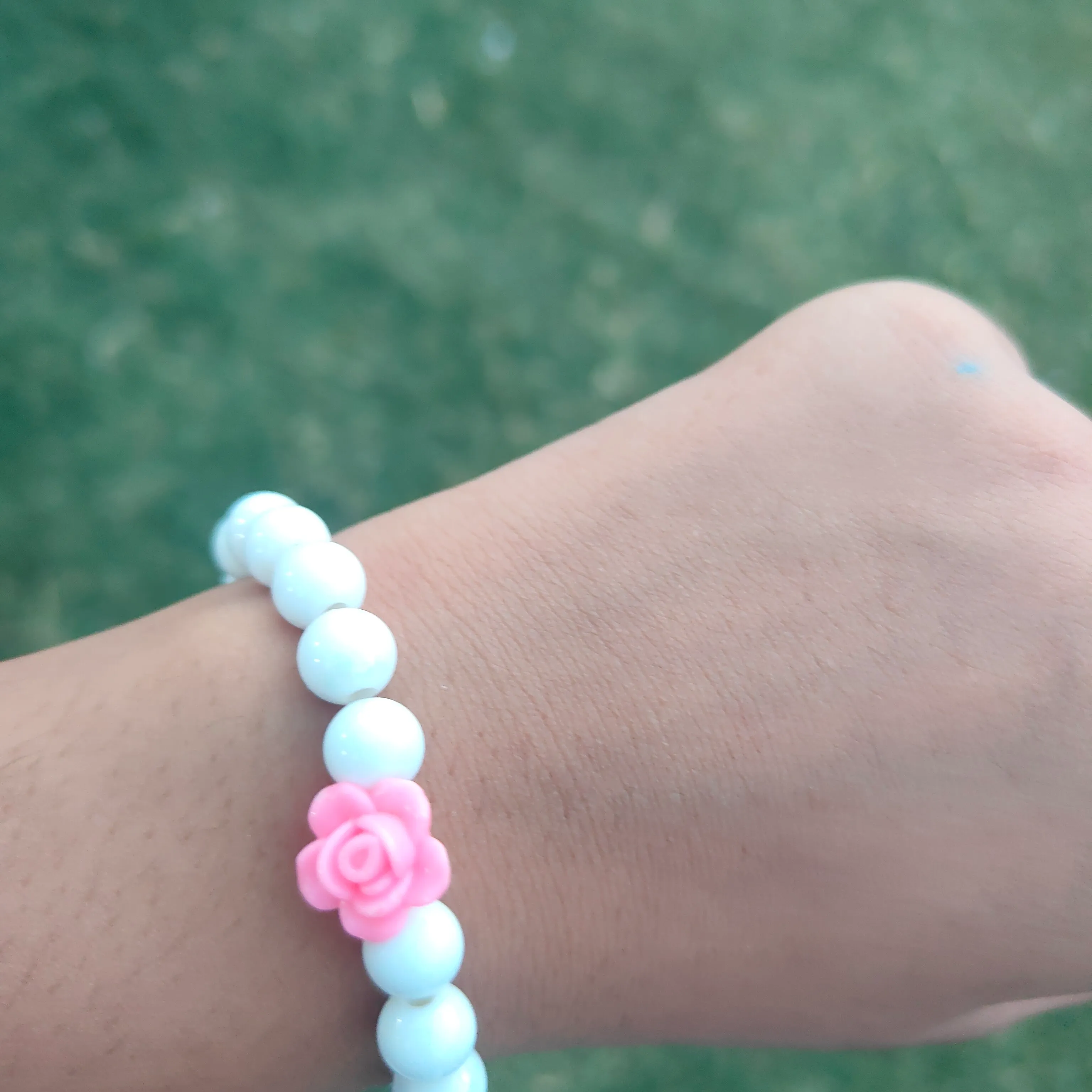 Girls wear bracelet — 3