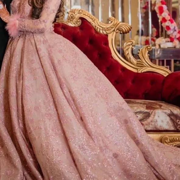 Turkish tail ball gown — 4